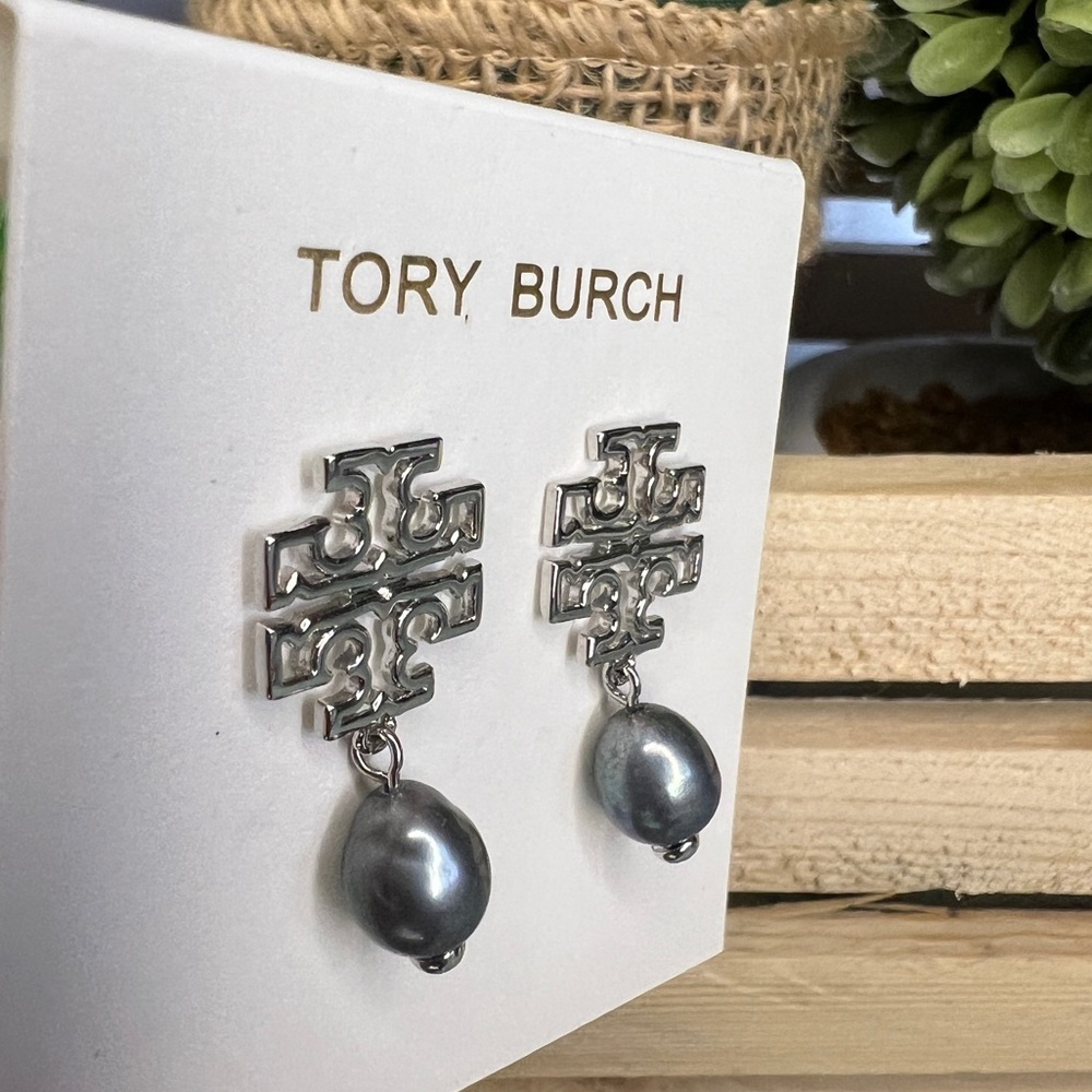 Tory Burch Britten Logo Pearl Silver Drop Earrings - Picture 2 of 3